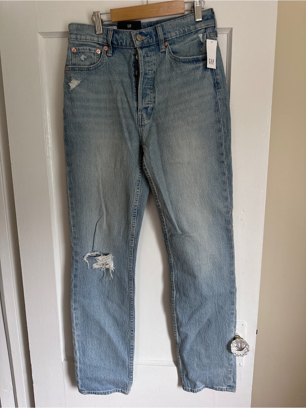 NWT Gap Cheeky Straight High Rise Distressed Jeans Size 28